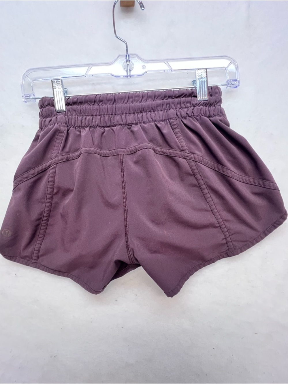Lululemon Tracker Short V (4") Boysenberry, Sz 4 - Picture 7 of 10
